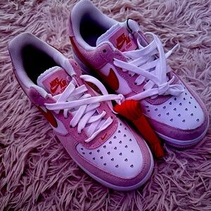 Air Force 1 Valentine’s Day Love Letter